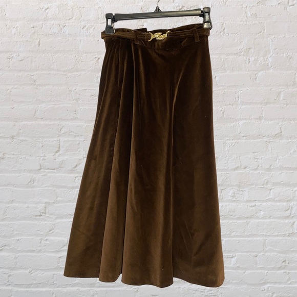 VTG 70s Brown Velvet A-Line Skirt with Gold Belt - Picture 1 of 6